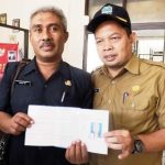 Agus WF kiri bersama Kabid Pendas kabupaten Garut, Totong, S.Pd.,M.Si