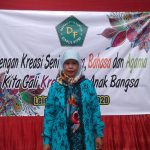 Dra. Hj. Ani Farida [Kepala Sekolah]