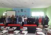 Bergiliran, Penjaga Sekolah di Garut Kota Kembali Menerima Sedekah