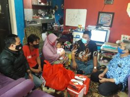 Guru Honorer Mengharap Bantuan untuk Biaya Cangkok Hati Anaknya