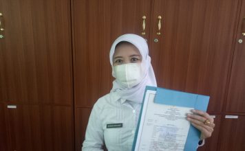 Noneng Novianti Bahagia Jadi Bagian Penerima SK PPPK