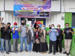 PGRI Garut Kota Bareng Tato Assalam Sukses Menggelar Bazar Hope 2021