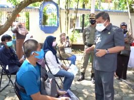 Bupati Garut Ajak Siswa serta Masyarakat Menyukseskan Vaksinasi