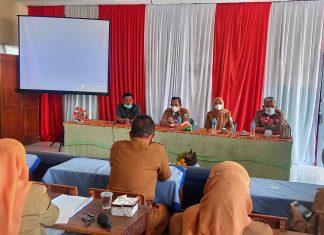 Kadisdik Totong Menghadiri Sosialisasi AKM di Korwil Pendidikan Garut Kota
