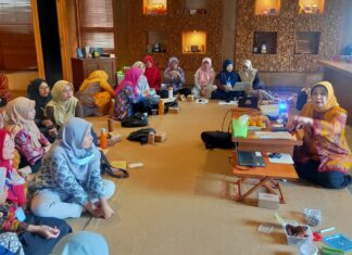 Pengawas TK Garut Kota Melakukan Pembinaan Proses Pembelajaran di Kelas