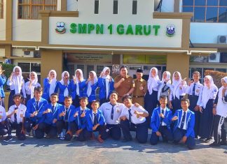 Excellent, Siswi SMPN 1 Garut Masuk 10 Besar FLS2N Nasional 2024