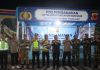 Kapolres Garut Bersama Forkopimda Monitoring Pergantian Malam Tahun Baru dan Berikan Bingkisan di Pos Pam
