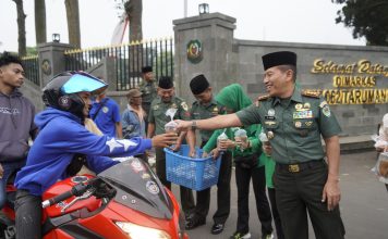 Korem 062/Tarumanagara Berbagi 1000 Takjil: “Wujud Kepedulian di Bulan Ramadhan”