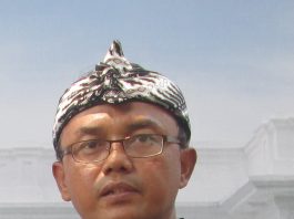 Dari Ruang Supervisi ke Kelas Digital: Refleksi Pengawas tentang Optimalisasi Papan Interaktif dalam Pembelajaran