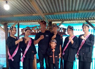 Kesenian Calung Nyaris Punah, Iyan Lupus Bangkitkan Kembali Tradisi Sunda