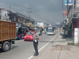 Arus Lalu Lintas Meningkat, Polres Garut Laksanakan Enam Kali One Way pada Long Weekend