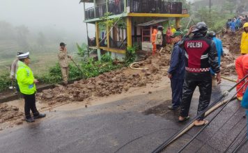 Sinergi Tanggap dan Cepat Penanganan Bencana Longsor di Jalan Raya Cilawu – Garut