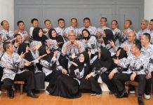 Penghargaan KUMAWULA: Wujud Apresiasi PGRI Garut Kota bagi Pendidik yang Mengabdi Tanpa Henti