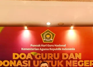 Ade Yusup, Guru PAI SDN 3 Pakuwon Garut Kota Menerima Penghargaan dari Kemenag RI