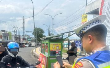 Satlantas Polres Garut Terapkan ETLE Handheld