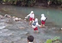 Jembatan Gantung Cadas Beureum Putus, Akses Anak Sekolah di Sinarjaya Terputus