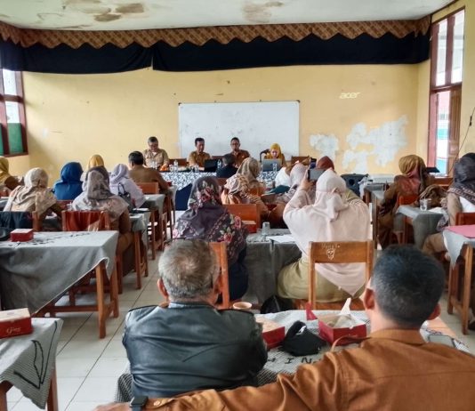 39 Kepala SMP Ikuti Rakor Rayon 3 di SMPN 1 Pangatikan