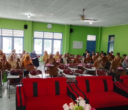 Rapat Bulanan Pendidikan Garut Kota Bahas Agenda Strategis Semester 2