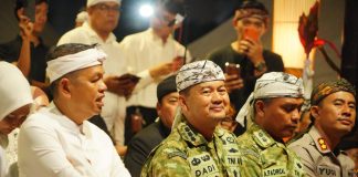 Danrem 062/Tarumanagara Hadiri Kirab Milangkala Hari Tatar Sunda dalam Rangka Hari Jadi Provinsi Jawa Barat Tahun 2026 di Kabupaten Garut