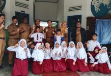 Disdik Garut Kunjungi Siswa SDN 2 Kota Kulon, Pastikan Tidak Ada Eksploitasi Anak