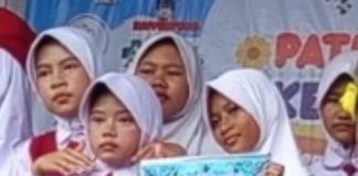 Perjuangan Aisyah Melawan Leukemia Menginspirasi, SDN 1 Karangsari dan Baznas Salurkan Dukungan