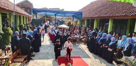 SDN 8 Sukamentri Gelar “Paturay Tineung” Sederhana Sarat Makna dan Kental Budaya Sunda