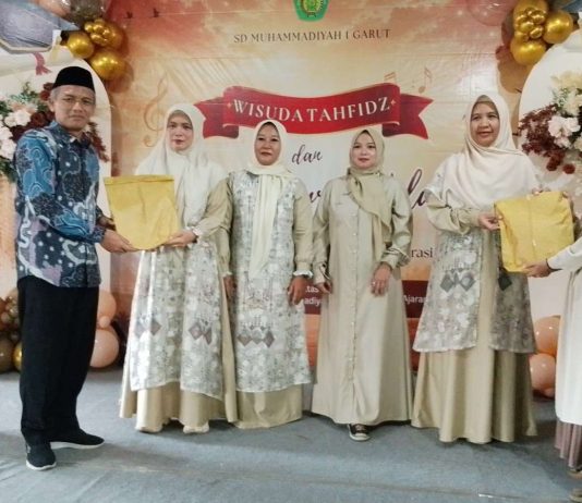 Wisuda Tahfidz dan Pelepasan Murid SD Muhammadiyah 1 Garut Kota