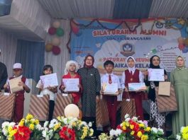 SDN 1 Karangsari Gelar Tepang Sono Alumni, Kenaikan Kelas dan Paturay Tineung, Perkuat Silaturahmi Antar Generasi