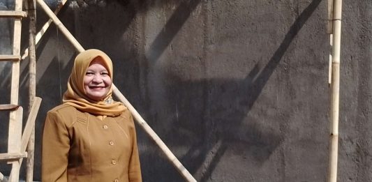 Setahun Setengah Memimpin SMPN 2 Leles, Pitria Susanti Menata Sekolah di Tengah Beragam Tantangan