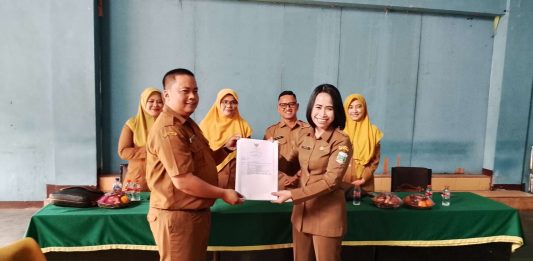 155 Guru Terima SK Mutasi, BKD Garut Tekankan Disiplin dan Peningkatan Kinerja
