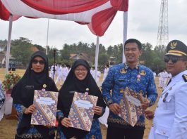 Aksi Berbagi dan Penghargaan Warnai Semarak HUT ke-81 RI di Kecamatan Cibalong