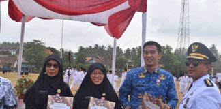 Aksi Berbagi dan Penghargaan Warnai Semarak HUT ke-81 RI di Kecamatan Cibalong