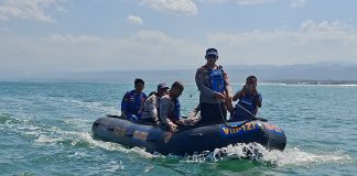 Satpolairud Polres Garut Laksanakan SAR Wisatawan Tenggelam di Pantai Karangpapak