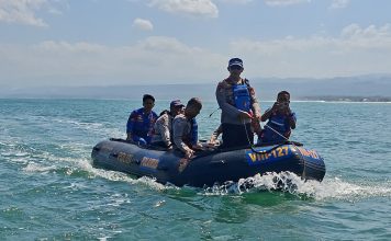 Satpolairud Polres Garut Laksanakan SAR Wisatawan Tenggelam di Pantai Karangpapak