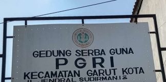 PGRI Garut Kota Pertanyakan Keterlibatan Organisasi Profesi dalam Workshop Peningkatan Mutu Guru