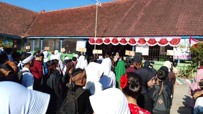 Pembukaan FTBI SD Garut Kota