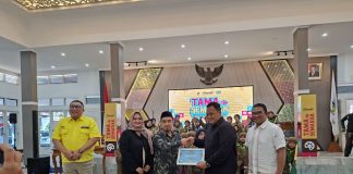 SD Muhammadiyah 2 Garut Kota Tampil Membuka Semarak HUT ke-81 RI di Pendopo Garut