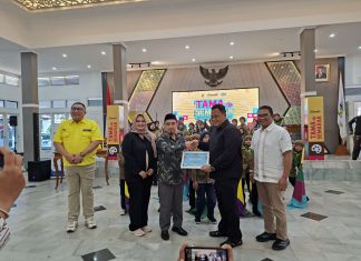 SD Muhammadiyah 2 Garut Kota Tampil Membuka Semarak HUT ke-81 RI di Pendopo Garut