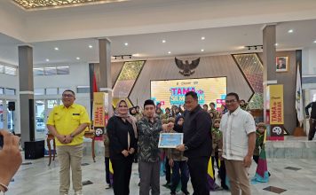 SD Muhammadiyah 2 Garut Kota Tampil Membuka Semarak HUT ke-81 RI di Pendopo Garut