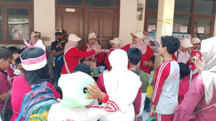 SDN 2 Paminggir Undi Hadiah