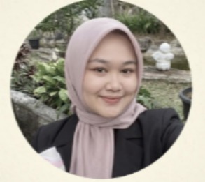 Dua Tahun Bersama Membangun Sekolah Literat: Mengenang Sosok Inspiratif, Ibu Herlina Agustina, S.Pd.