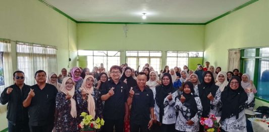 Workshop Microsite Dorong Guru Karangpawitan Ciptakan Media Pembelajaran Digital