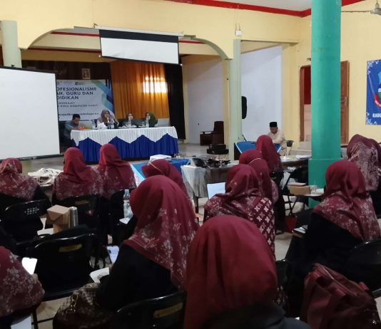 Pembinaan Profesionalisme SD Tarogong Kidul Dimulai, Disdik Tekankan Disiplin dan Mutu Pembelajaran