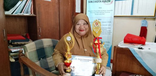 SDN 3 Kota Kulon Juara Umum Olahraga Tradisional se-Kabupaten Garut, dan Torehkan Prestasi di FTBI