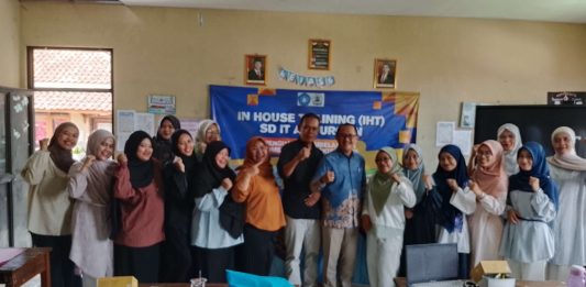 SD IT Al-Furqon Perkuat Kompetensi Guru melalui Pembelajaran Numerasi dan Kokurikuler