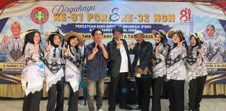 Ranting 14 SMPN 5 Garut Juara Lomba Sambung Lirik PGRI Garut Kota 2026
